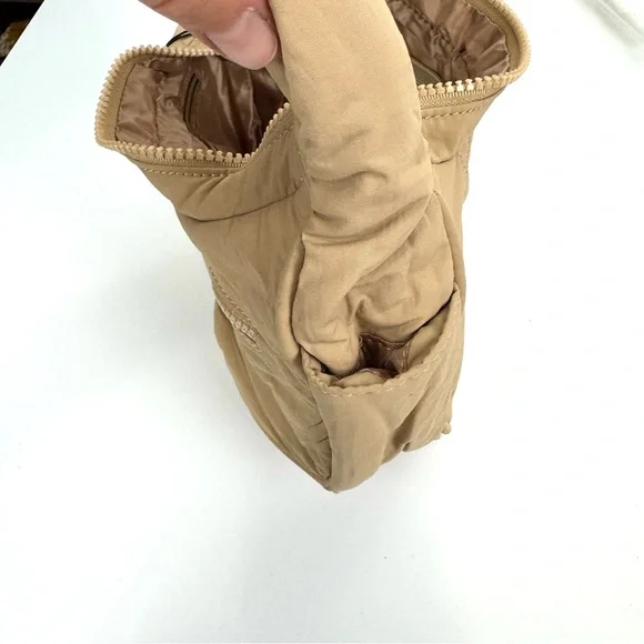 WESTBRONCO Small NWT Tan Puffer Crescent Moonie Shoulder Bag Adjustable Strap - Picture 7 of 10